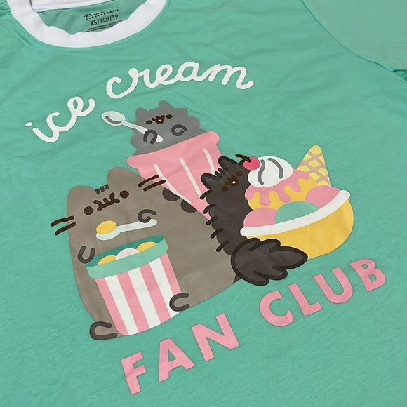 Pusheen ice cream t-shirt - Picture 3 of 4
